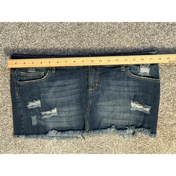 Wet Seal Womens Blue Denim Distressed Mini Skirt Size 11 Medium Wash Raw Hem Y2K - Picture 5 of 10